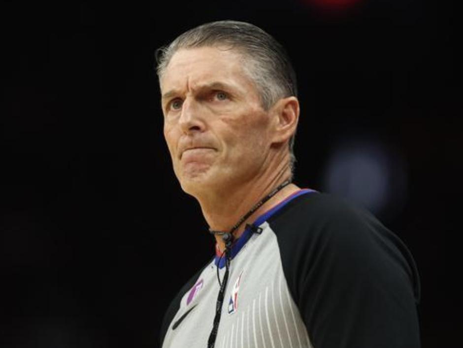 nba肖华大发雷霆,肖华nba发言