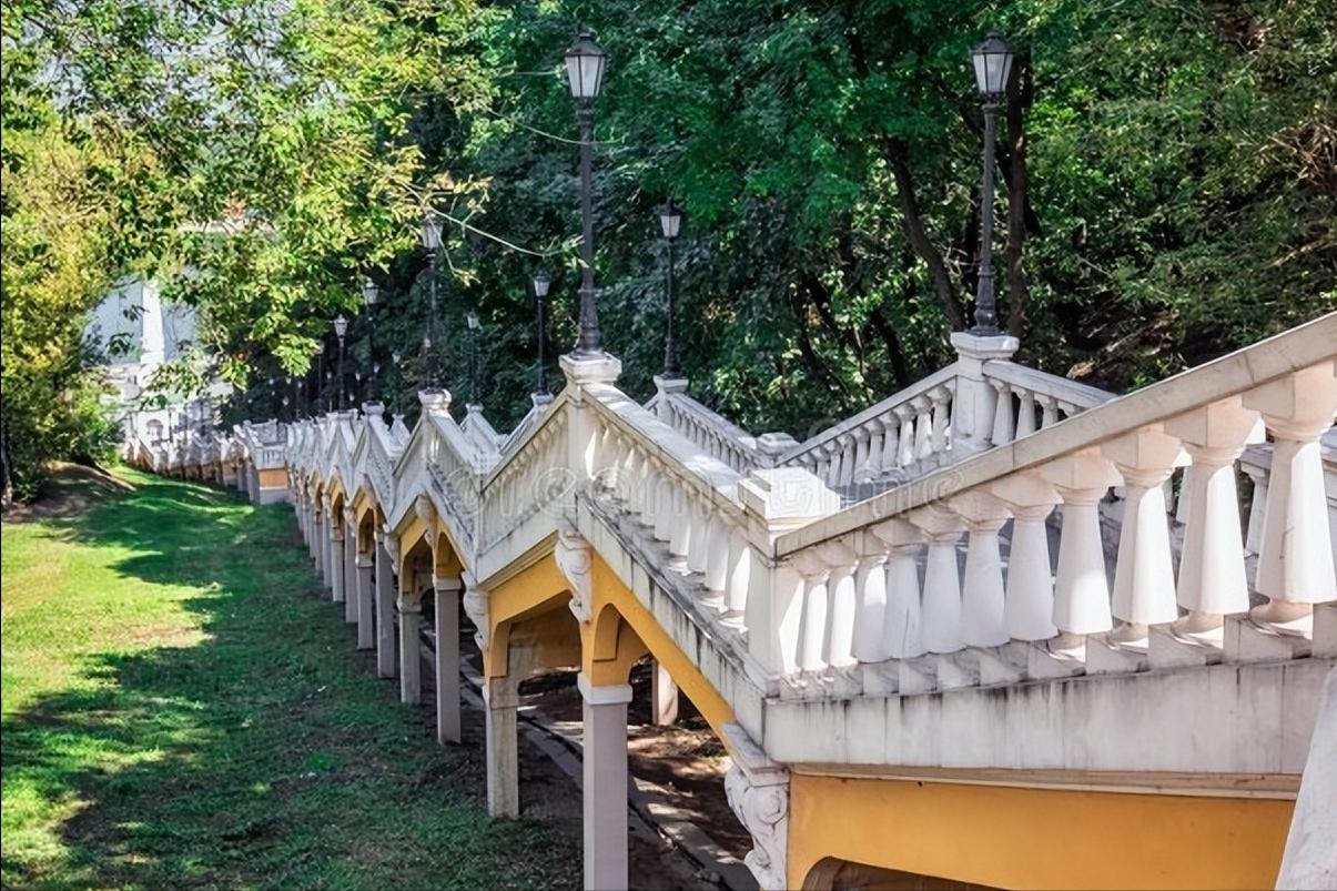 婚姻房屋居住权纠纷的案例,2021年居住权纠纷案例