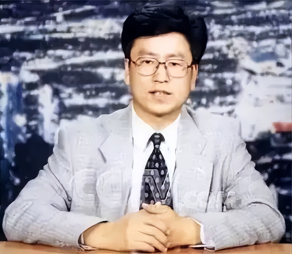 白岩松与妻子共事20多年,白岩松镇江女婿