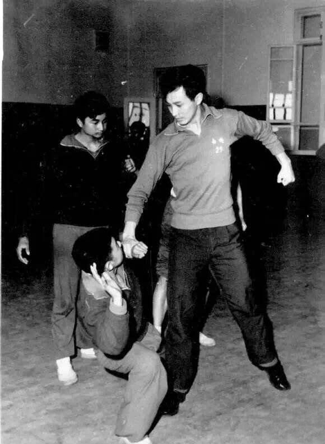 白毛女演大春的凌桂明年龄是多少,1965年版舞剧白毛女全集