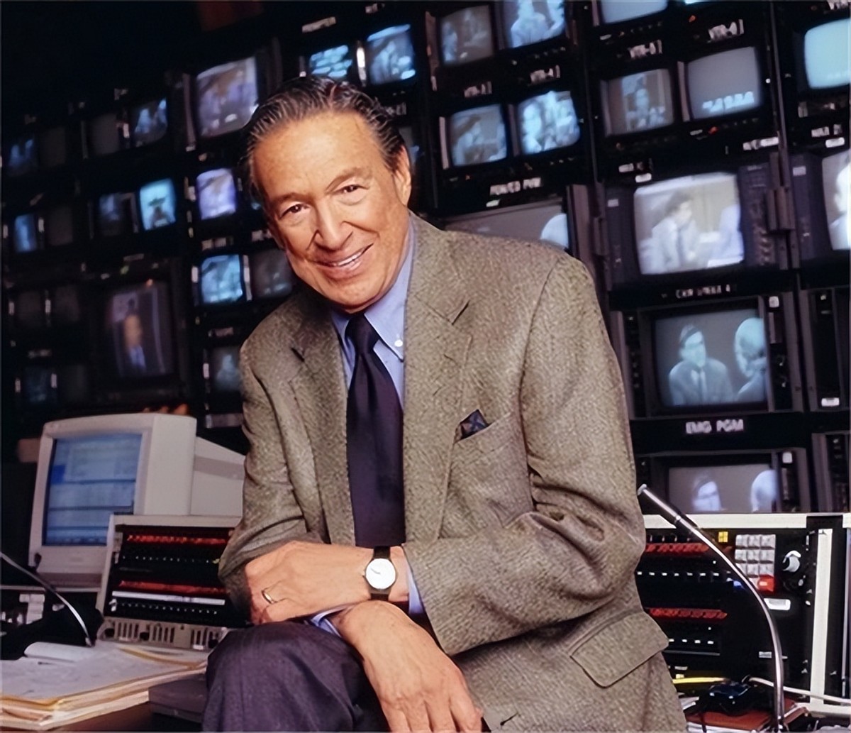 1986年，美国记者采访*小平邓**，看到他抽烟问道：能给我一支吗？