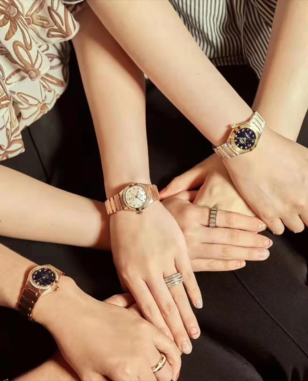 女士甜酷手表,七夕礼物推荐轻奢女手表