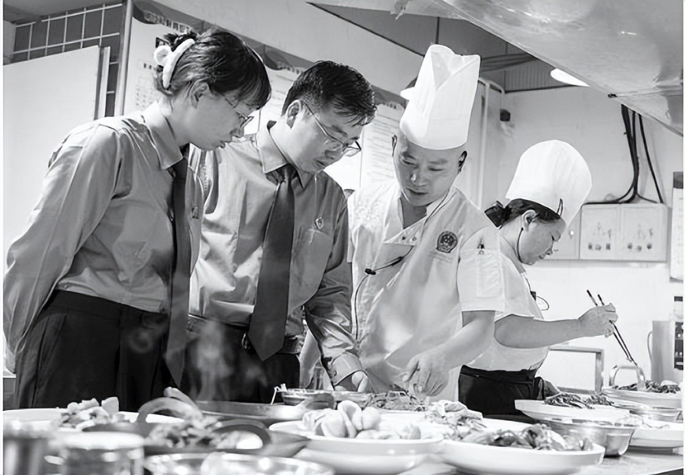 售卖保健食品公安怎么管理,开展保健食品及保健市场乱象整治