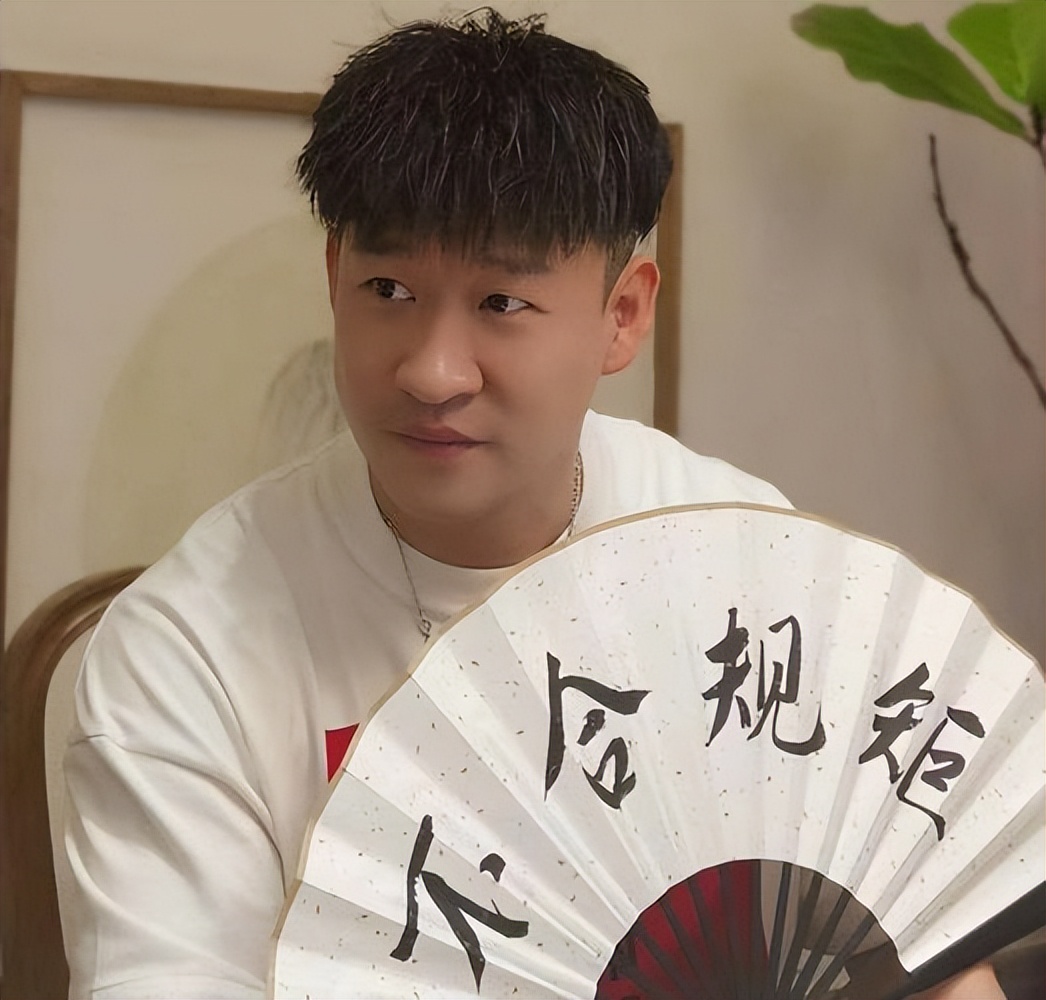 郭德纲和曹云金之间发生了什么,郭德纲和曹云金现在关系如何