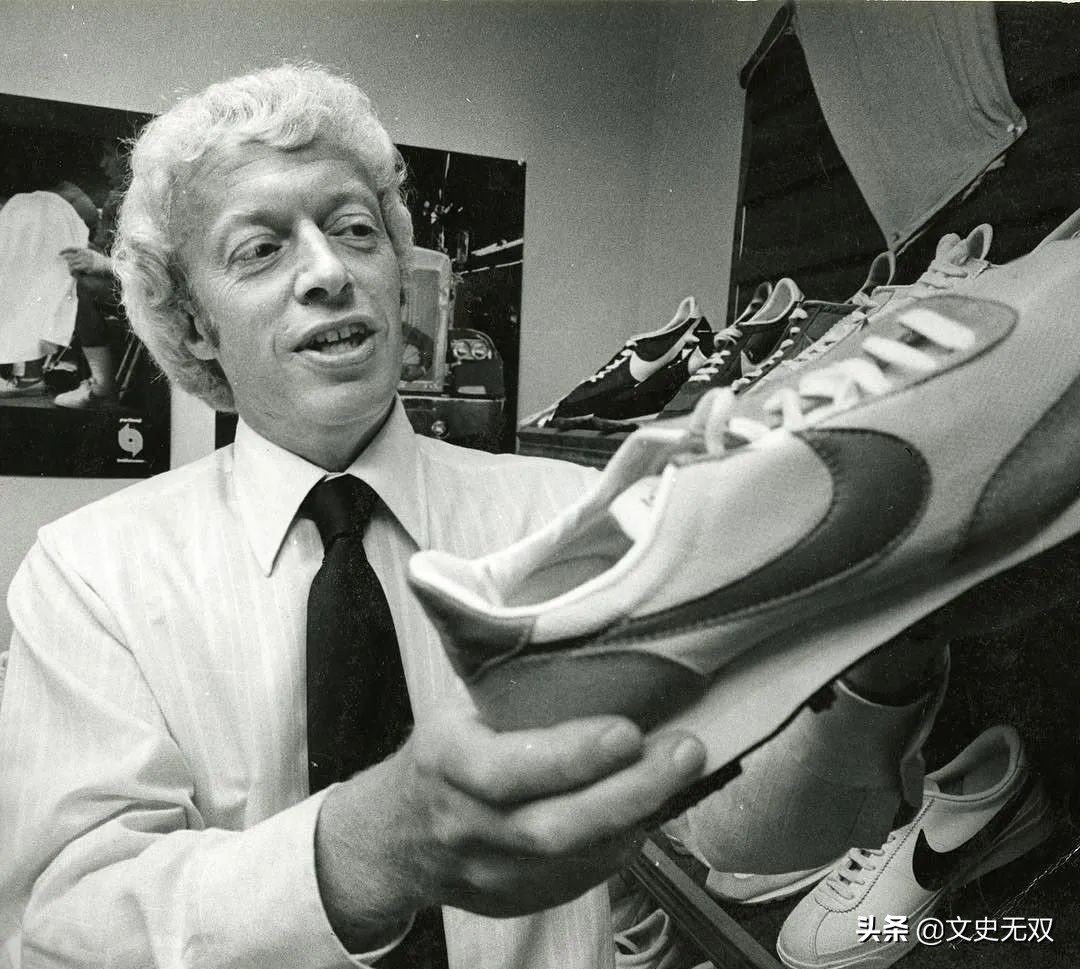 耐克一夜蒸发多少钱,耐克一夜吸金5个亿