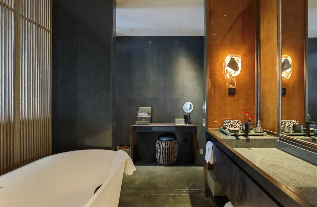 国内真正的天然温泉大全,国内真正的天然温泉排名