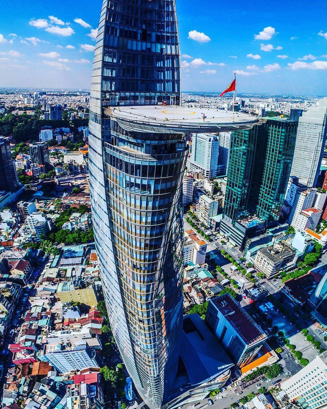 越南胡志明市相当于国内90年代吗 (越南胡志明发展怎样)