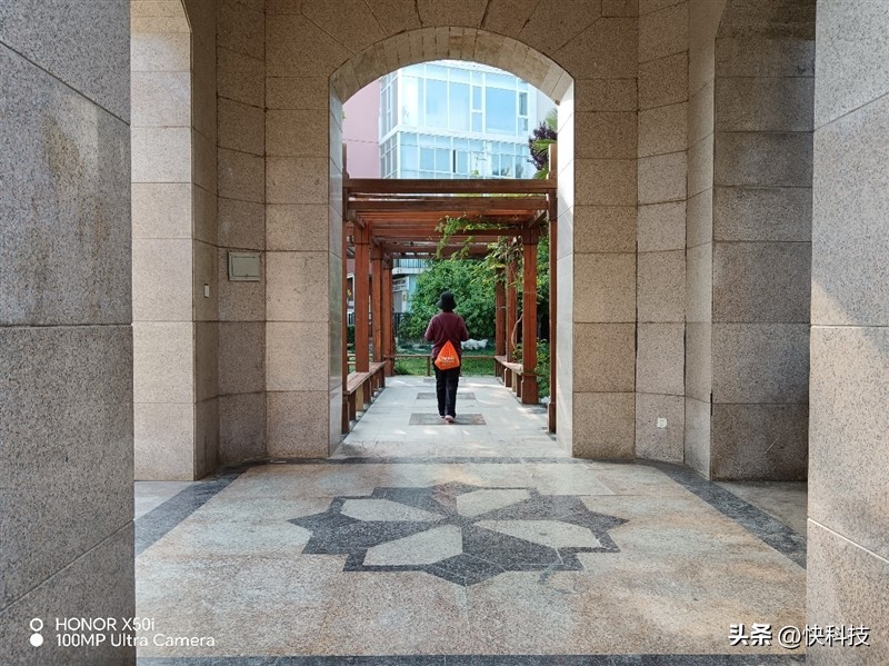 荣耀x50i拍照测评,荣耀x50i5g一亿像素超清影像