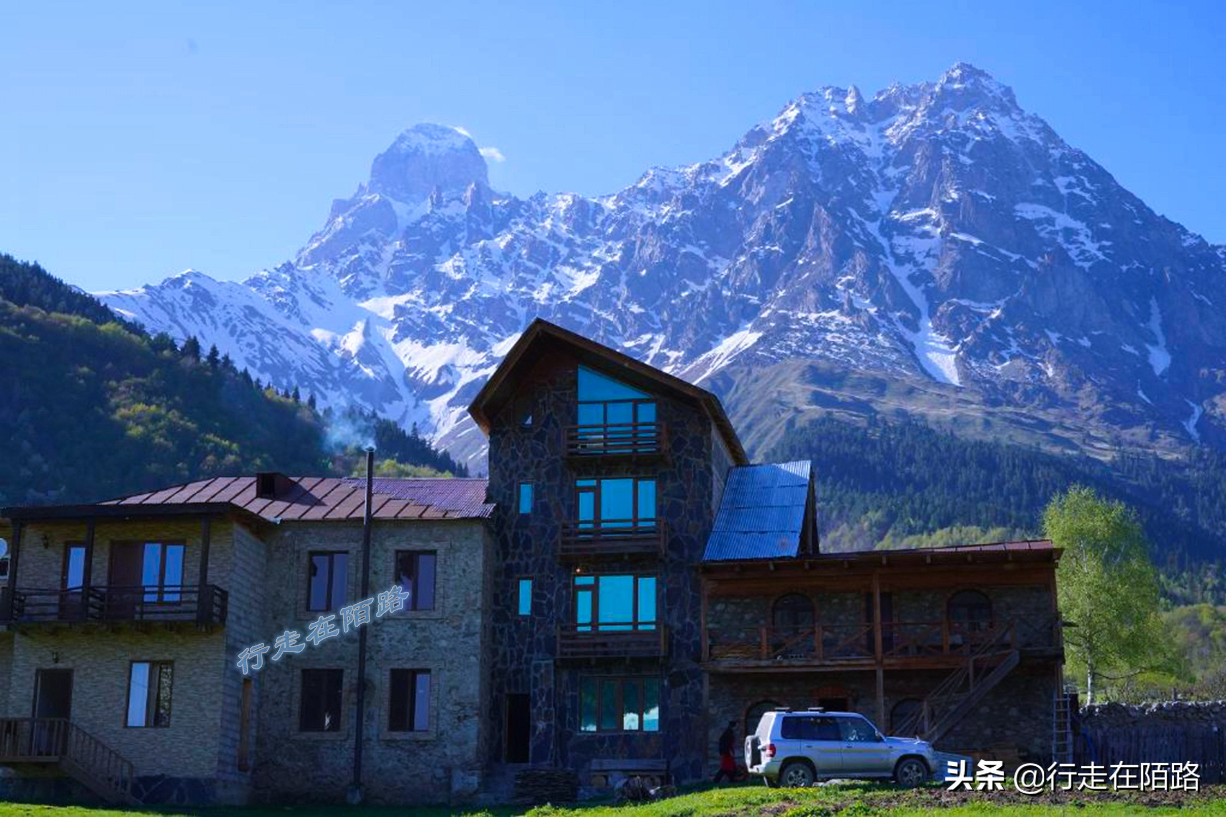 环游黑海第一个难关：海关盘查六个小时，靠一句话成功入境