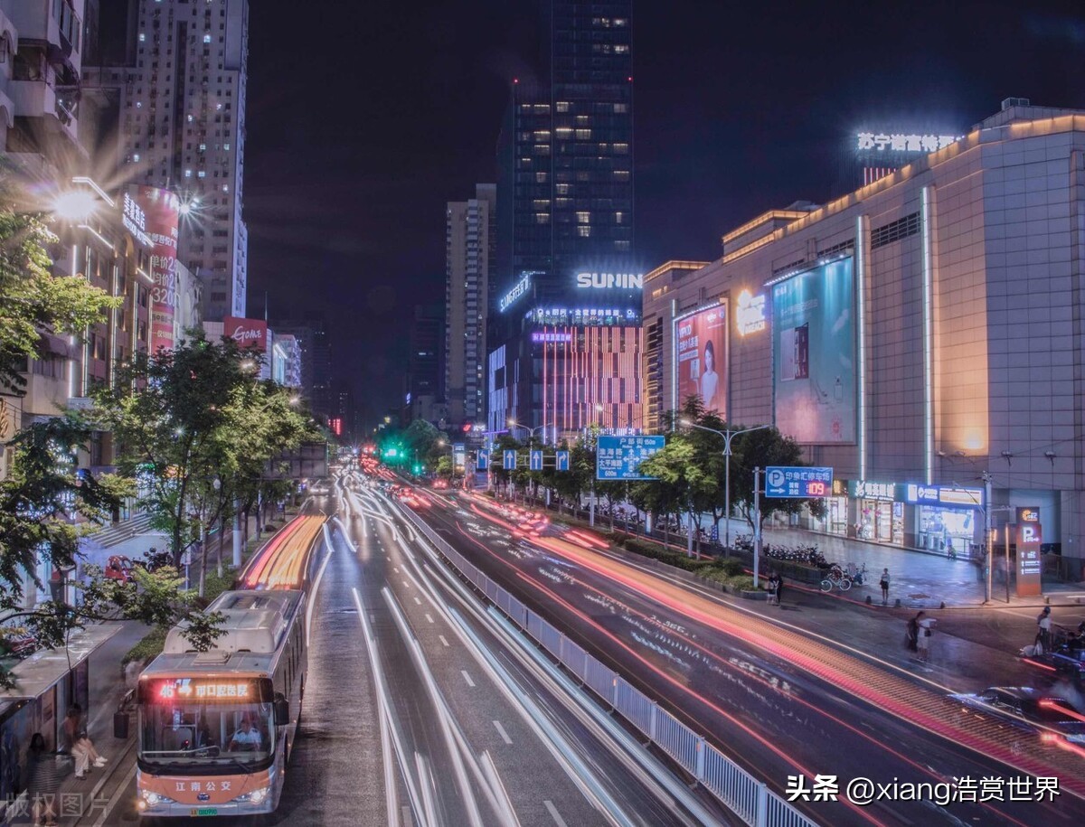 我国面积最大的地铁站,我国最多层的地铁站