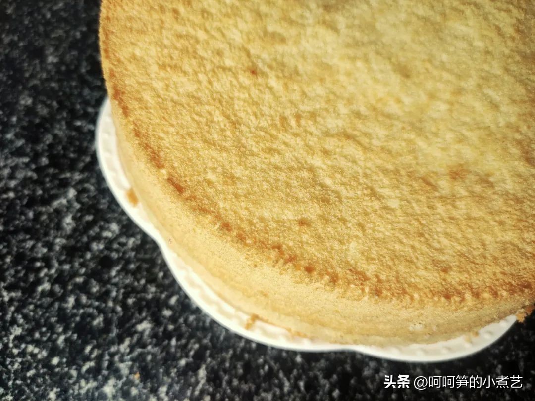 教你制作戚风蛋糕香甜美味喧软,一看就会做的戚风蛋糕详细做法