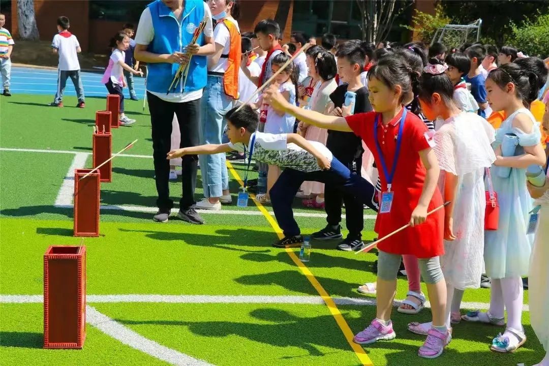 南师附中新城分校有哪几个,南师附中新城小学南校区与北校区