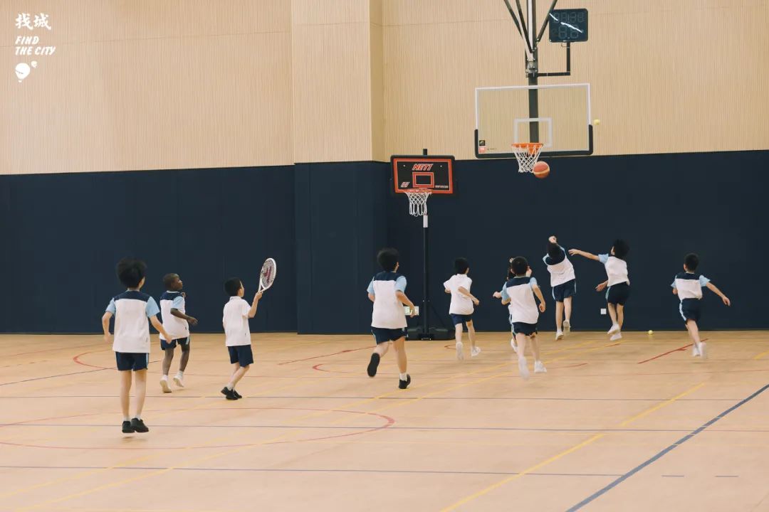 哈利·波特霍格沃茨存在吗,哈利波特中的霍格沃茨在哪里