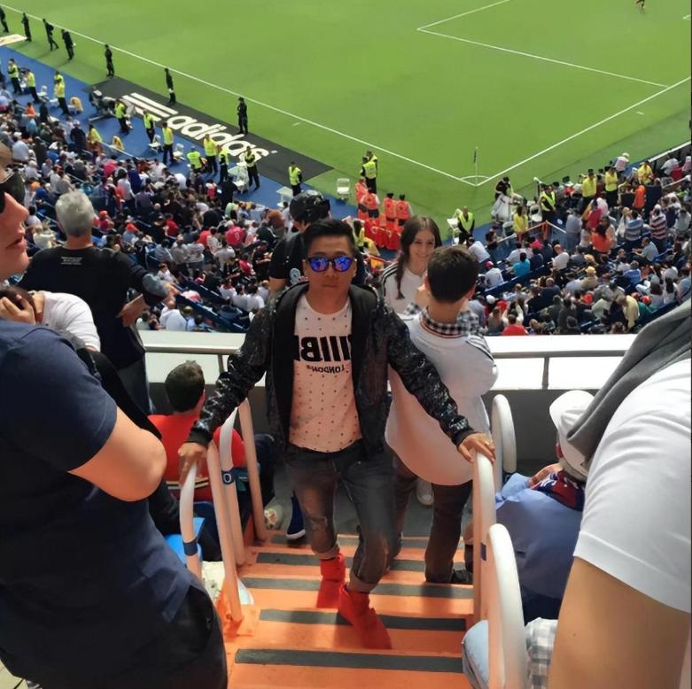 中国足球小伙在俄罗斯娶媳妇,中国小伙娶乌克兰妻子在中国