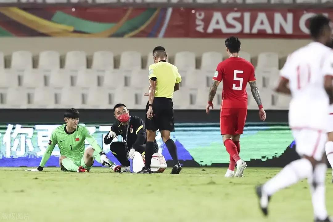 到底怎么样才能拯救中国足球,谁能拯救中国足球的未来