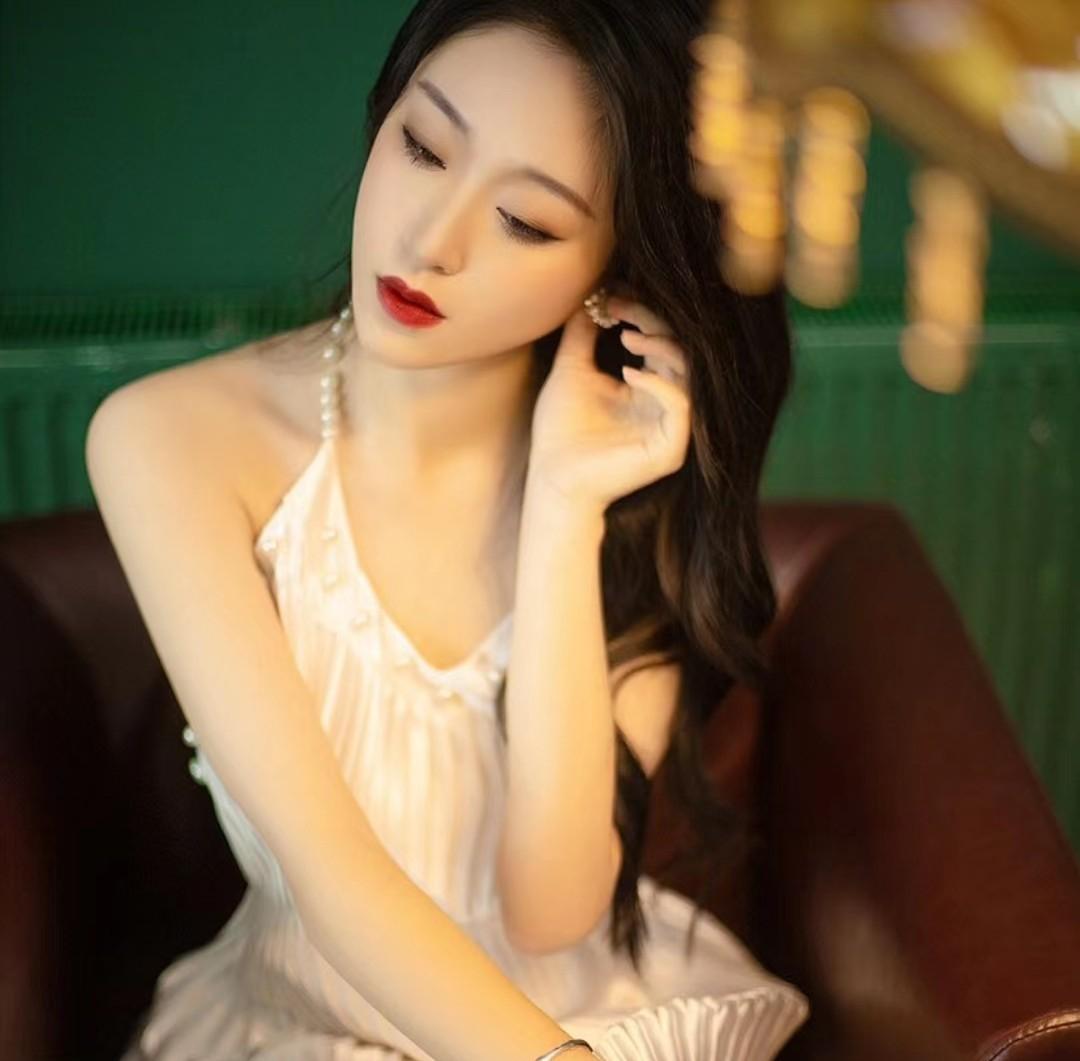 陌陌疯狂木子声线迷人烟嗓版《素颜》颗粒感十足