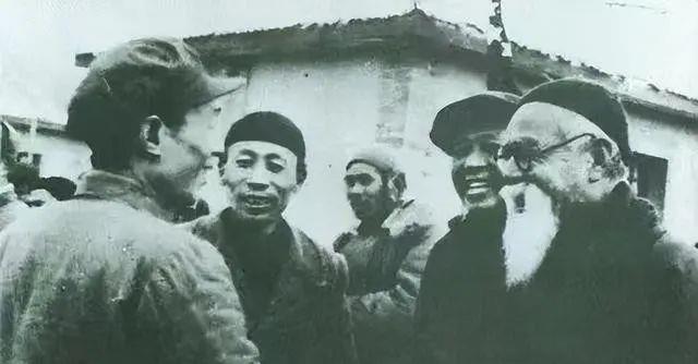 1949年马鸿逵拒绝起义并叫嚣：我对*产党共**有恩，打赢解放军再谈和