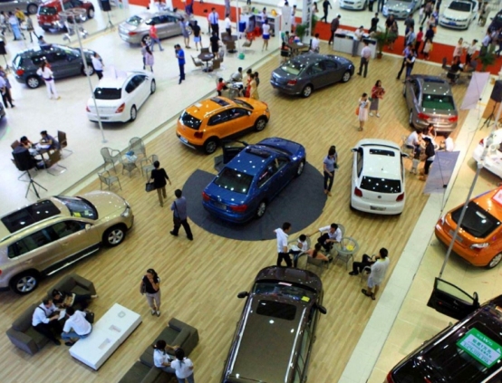 4s店贷款买车怎么算利息,4s店贷款买车的利息高了怎么办