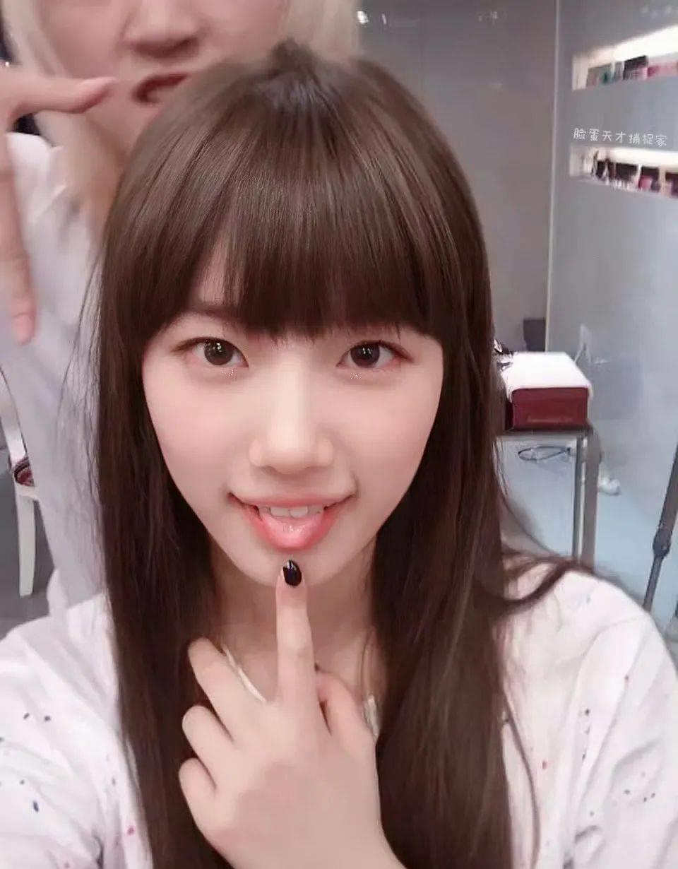 如何剪齐刘海好看,怎么把齐刘海剪得特别好看