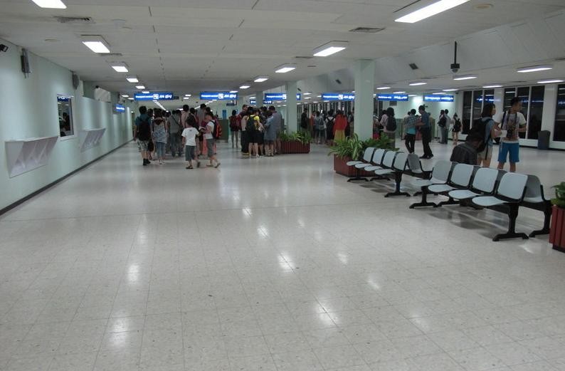 中国反制奏效，尹锡悦为其疯狂付代价，支持率再次出现暴跌