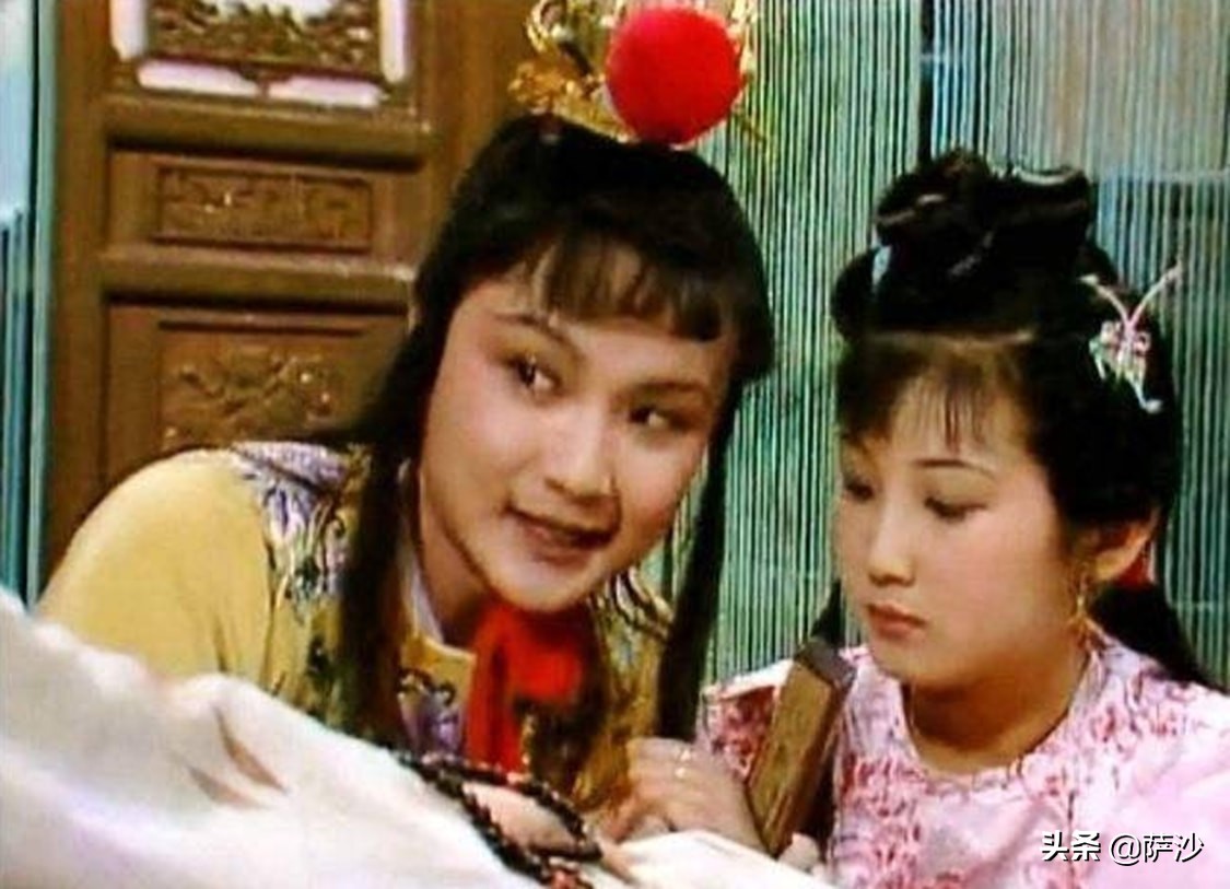 贾政喜欢贾环还是贾宝玉,贾政三个女儿