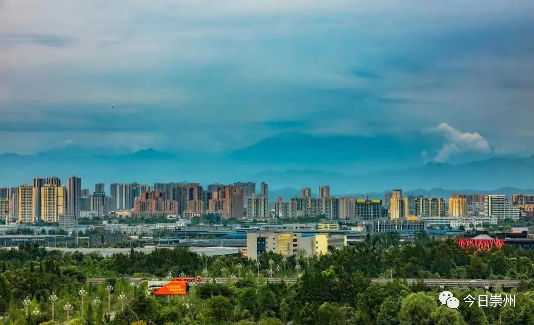 在家门口享受便民服务活动,市民健身广场优惠