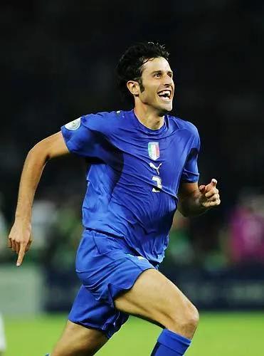 70后的世界杯足球巨星,生于1976足球明星