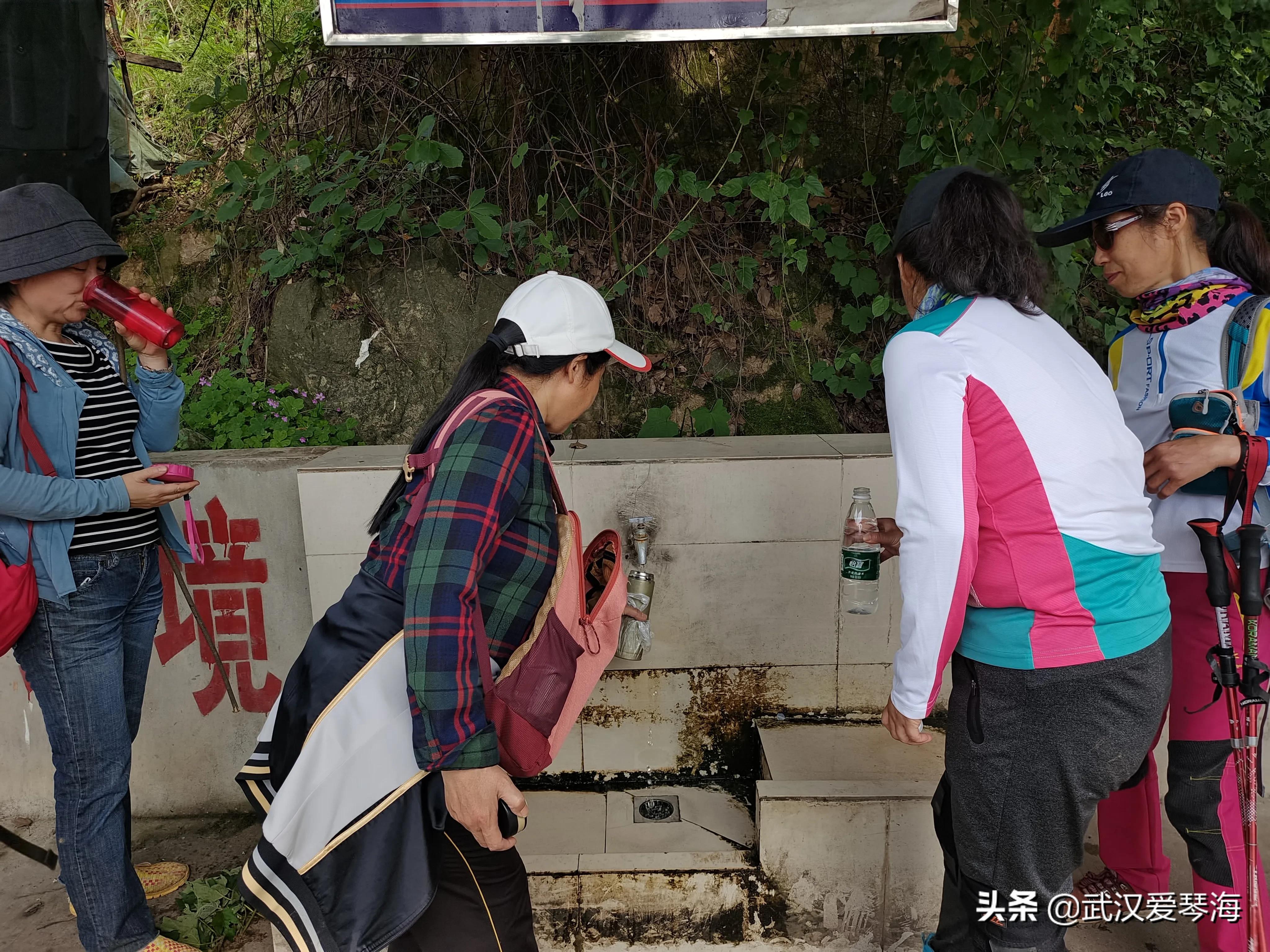 武汉青龙山爬山,武汉热门旅行线路青龙山穿八分山