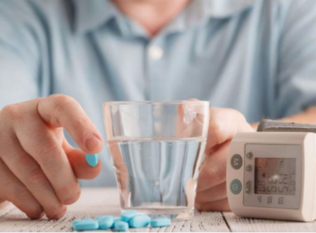 75毫克厄贝沙坦一片能降多少血压,厄贝沙坦片是治低血压还是高血压