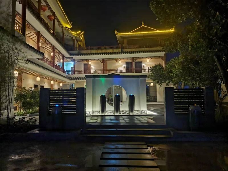 浜戝闆北瑙傛櫙绮惧搧瀹㈡爤,浜戝姘戝