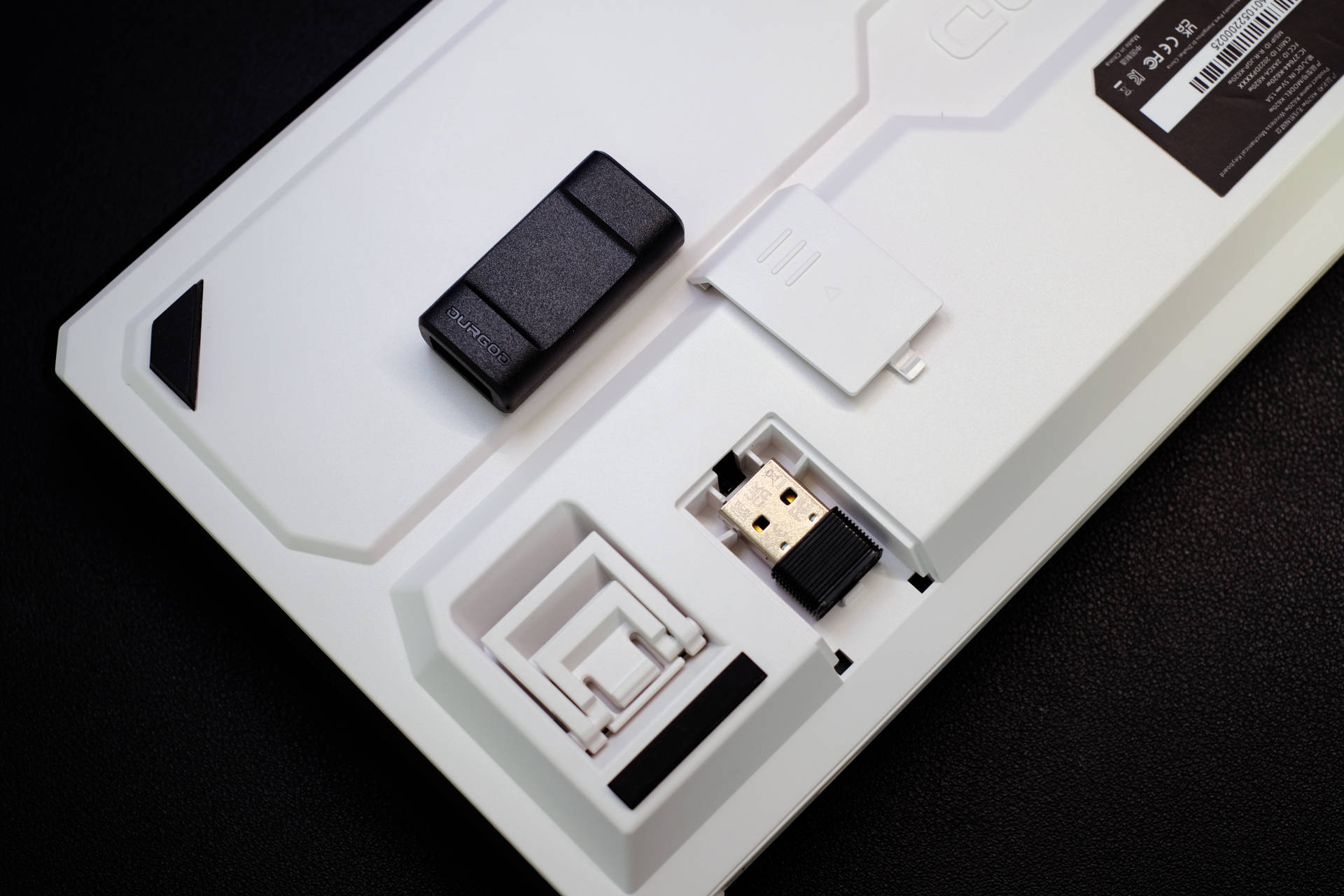 杜伽银轴红轴机械键盘测评,杜伽k620w机械键盘