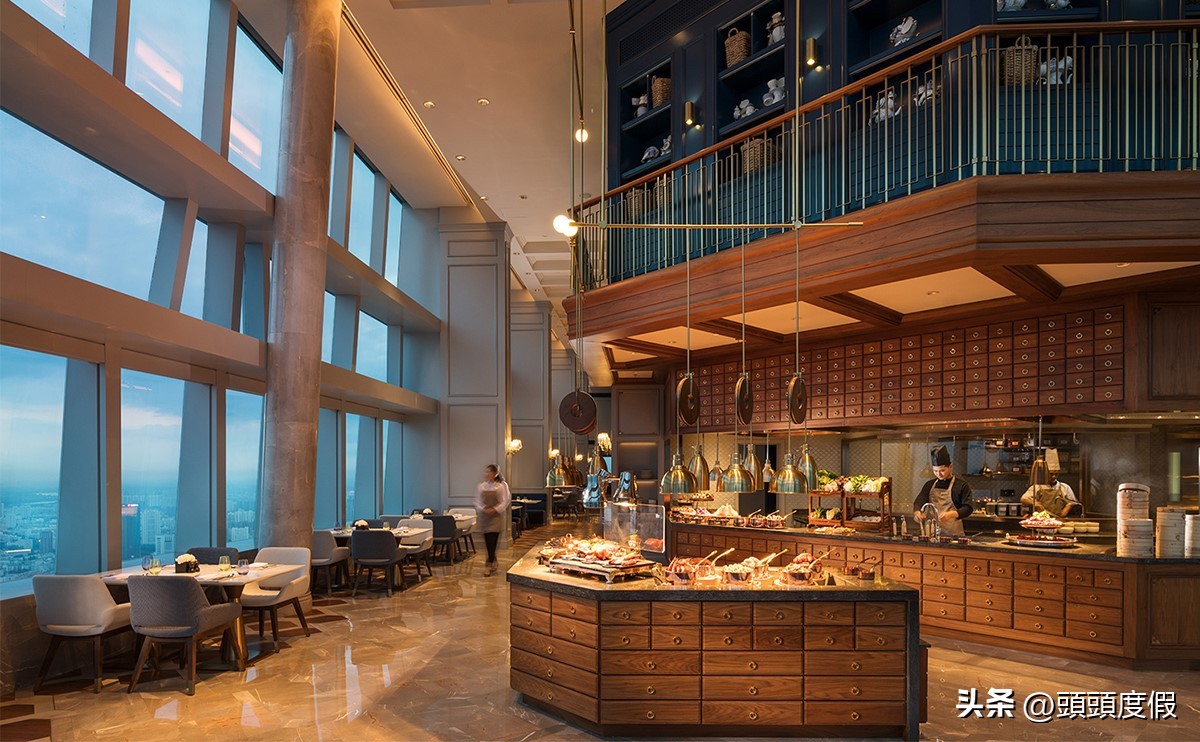 中国康莱德酒店分布图,沈阳康莱德酒店360度环绕房间