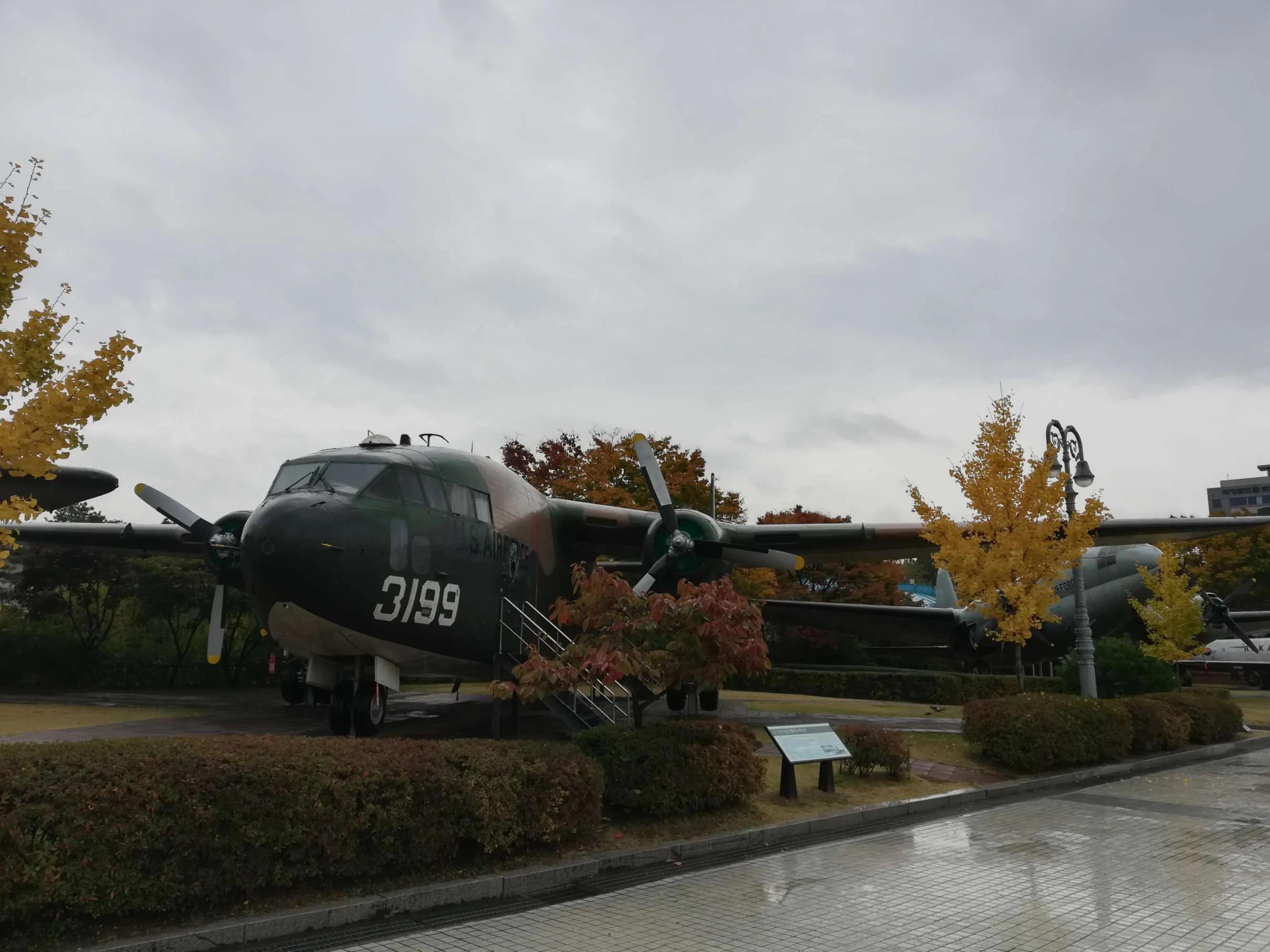 棣栧皵娓歌浣滄枃鐐硅瘎,棣栧皵娓歌涔嬩簩