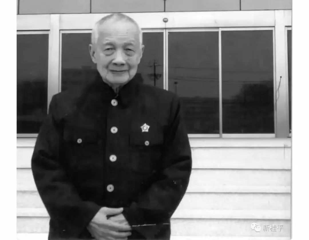 痛别巨星陨落,痛悼又一巨星陨落