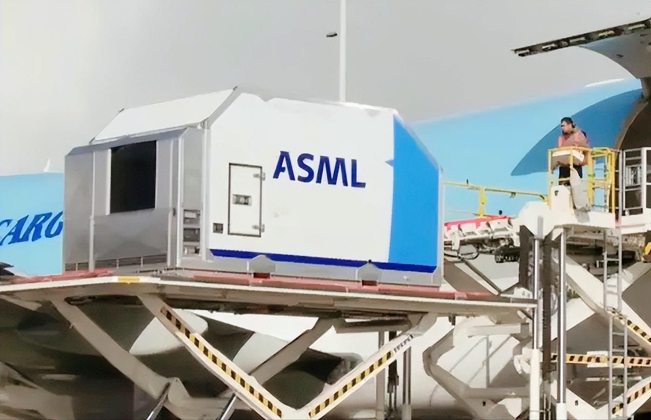 asml卖给中国的光刻机用来干什么,为什么只有asml能造光刻机