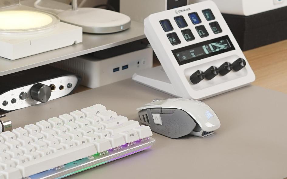 提升桌面颜值的桌搭好物,蓝色系风格桌搭