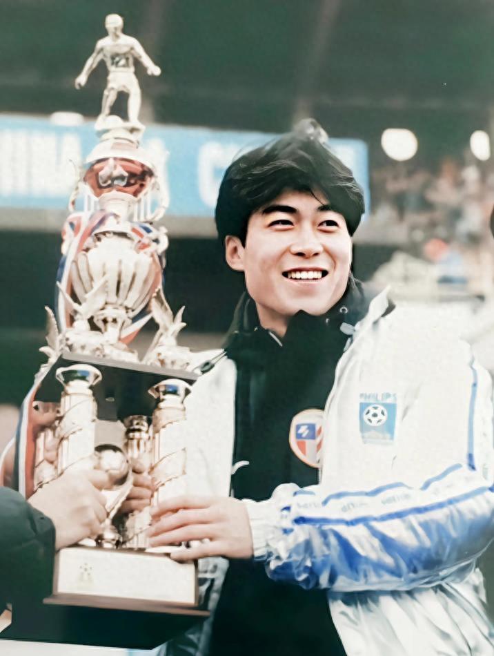 中国足球历史最佳阵容11人投票,中国国家队最佳11人阵容