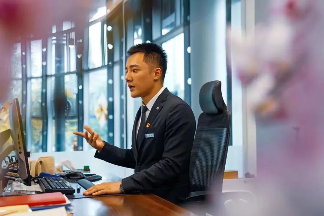 奔驰探店,探店感想奔驰