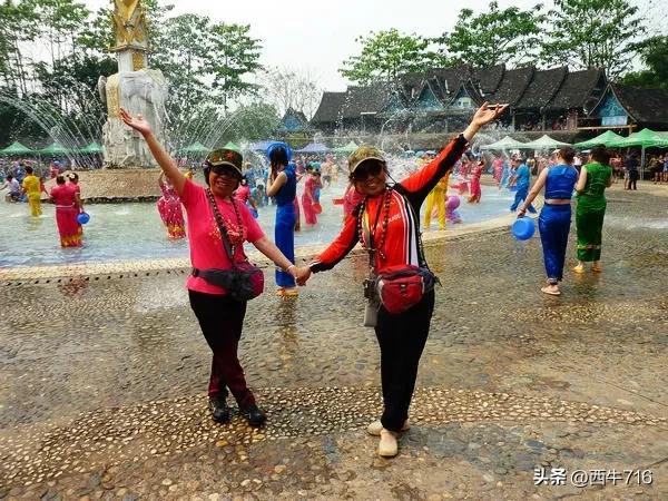 西双版纳泼水节旅行日记,西双版纳傣族园泼水详细攻略