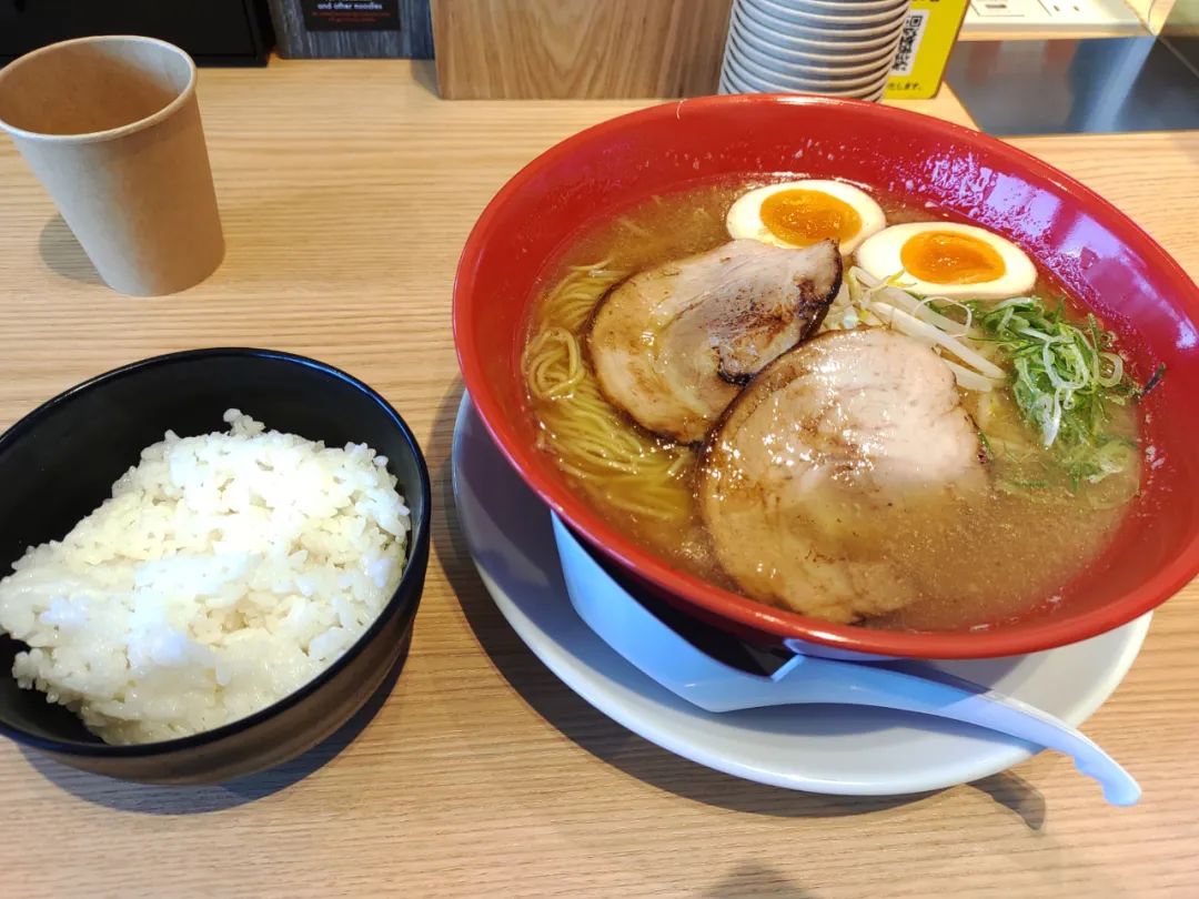 日本小哥回日本,日本小哥下班回家