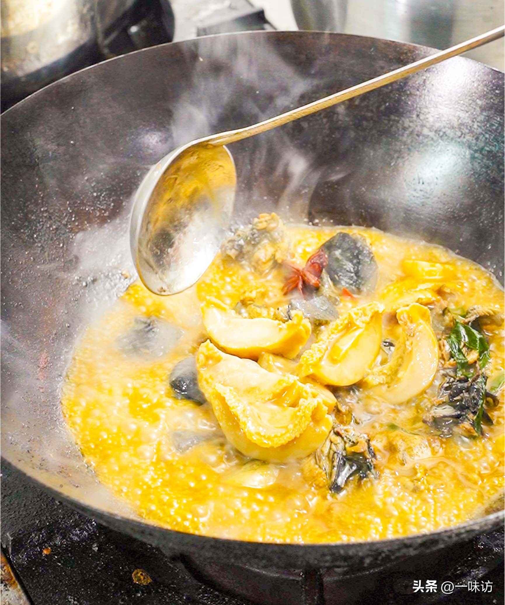 乌鸡和什么炖煮好吃呢窍门,乌鸡炖汤还是炒着好吃些