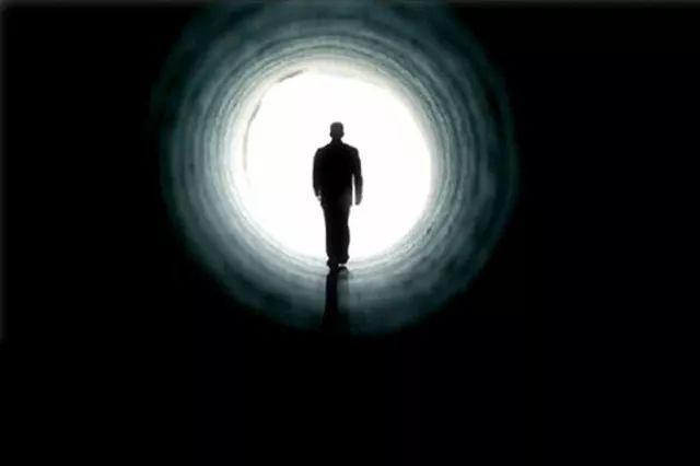 人死后会去天堂还是会去地狱,人死后都会去天堂这不就是地狱吗