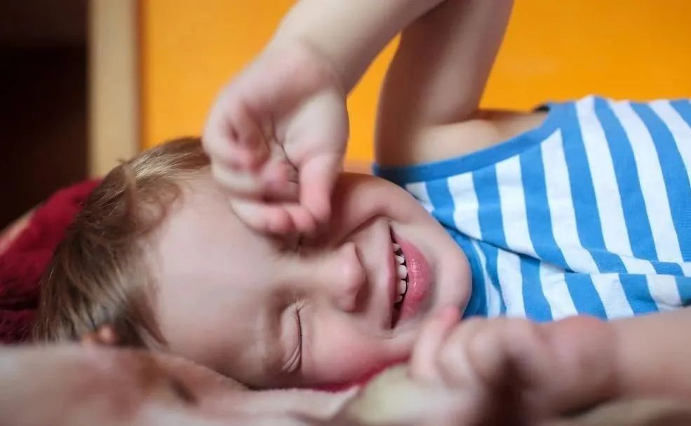 如何培养孩子早睡觉的习惯,一招教你解决孩子睡觉时间