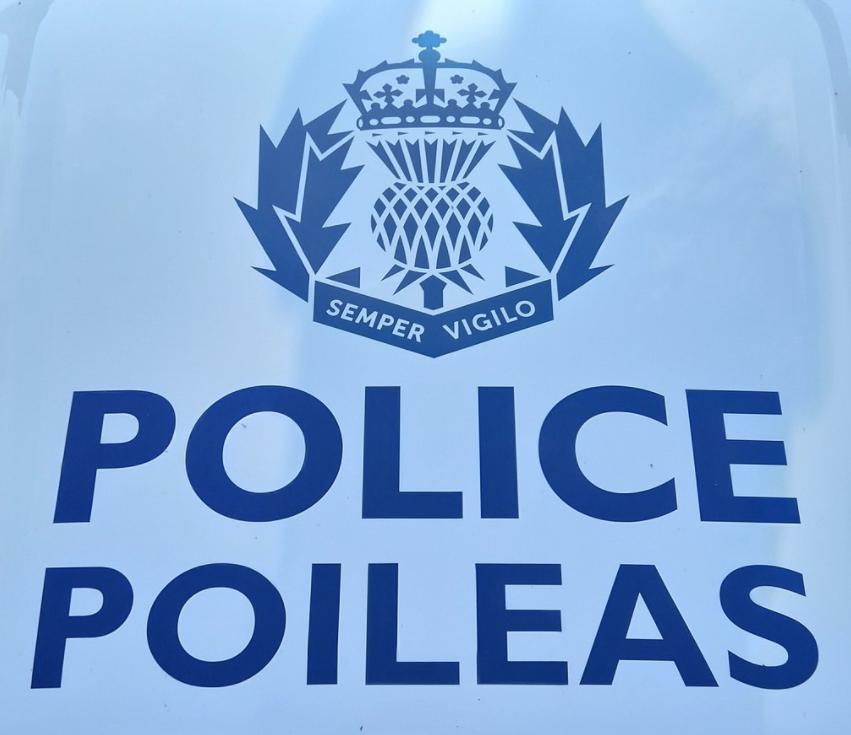 英国加冕王冠有哪些,苏格兰王冠与英格兰王冠