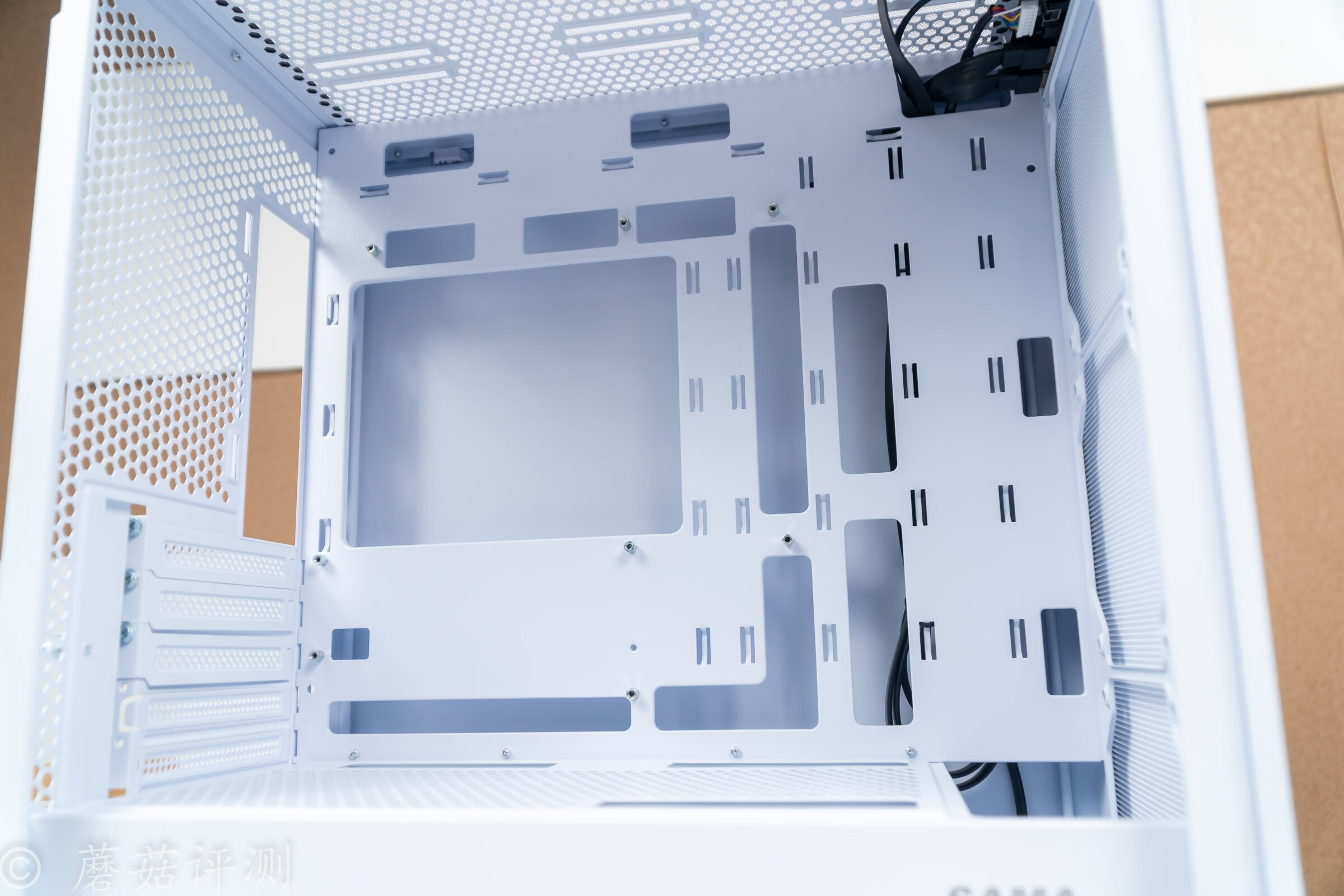 先马静音机箱散热测评,先马易大师进化版matx机箱