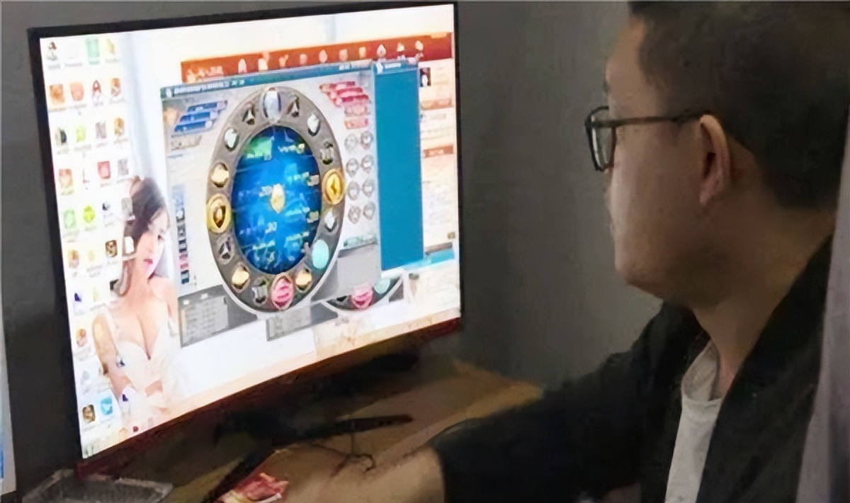 小伙发现暴富秘籍一年狂赚80亿,小伙发现彩票一年80亿