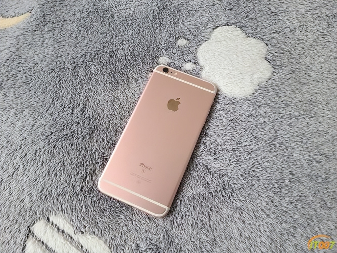 苹果手机前置摄像头设计,苹果手机无前摄