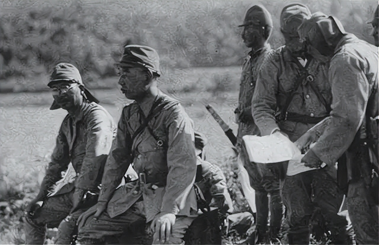 日本二战超级战舰被潜艇击沉,日军超级战舰被击沉