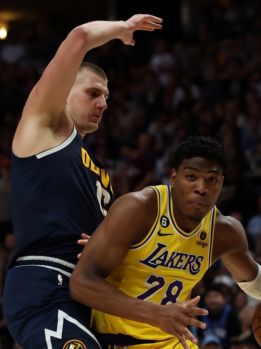 约基奇一战创四大纪录,约基奇15分大逆转