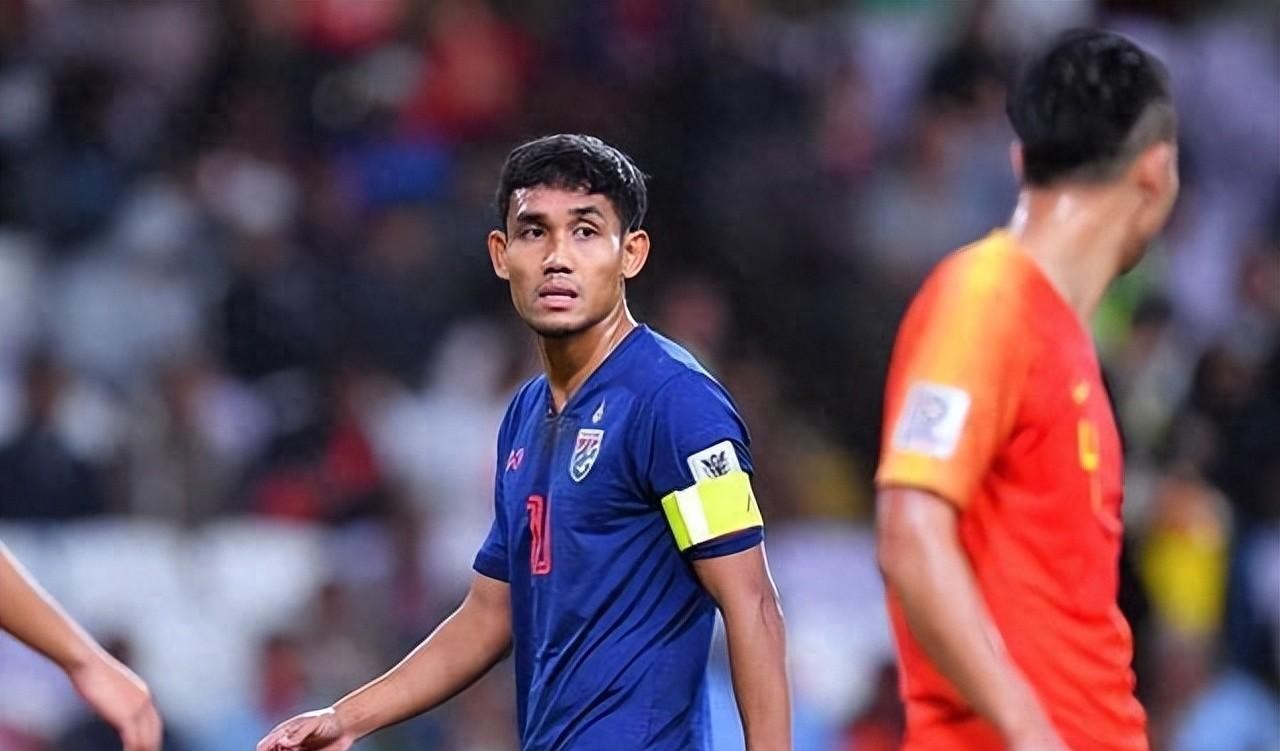 cctv5直播国足对韩国,cctv5国足直播即时比分